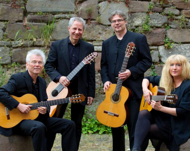Cassalla Gitarrenquartett – Ensemblefoto